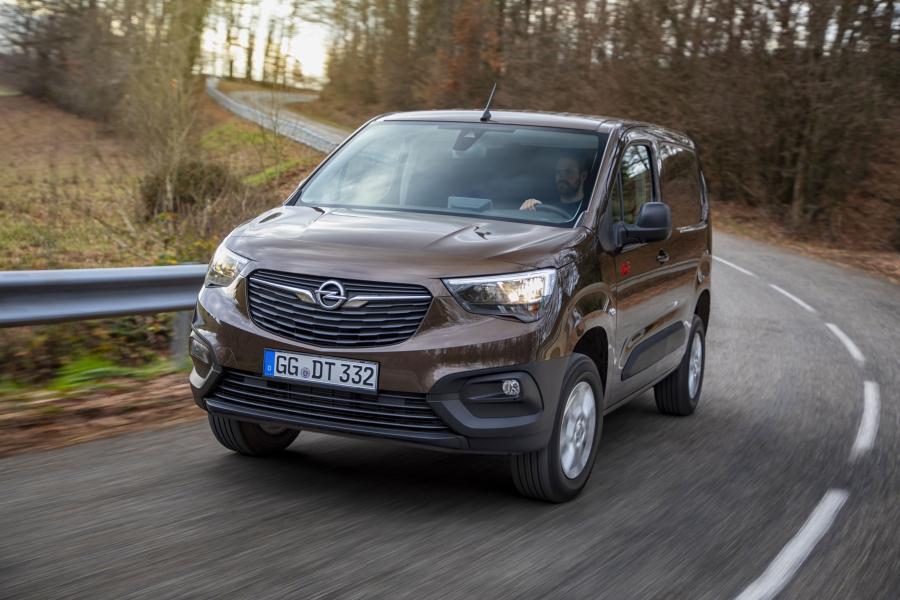 Opel Combo Cargo 4x4 2019 года  (фото 12 из 39)